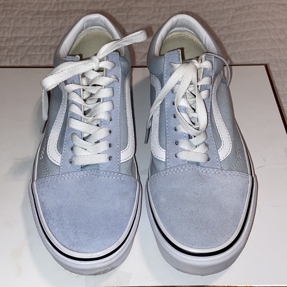 Vans - Picture 2 of 3